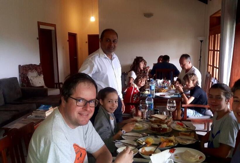 فندق The Pinnacle Fine Accommodation