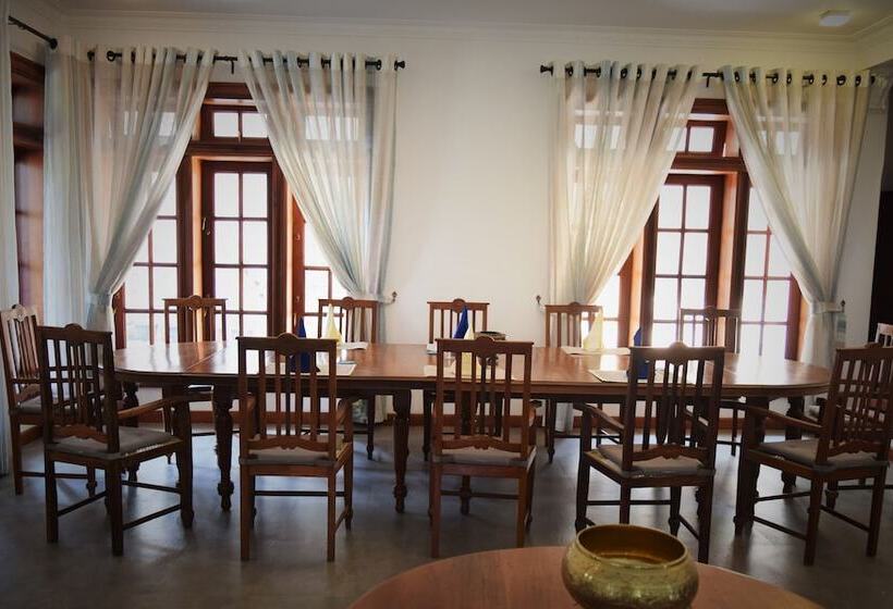 فندق The Pinnacle Fine Accommodation