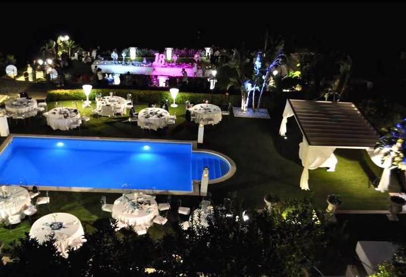 ホテル Villa Martius