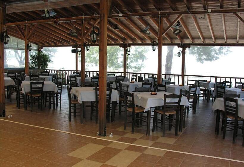 בית מלון כפרי Vlassis