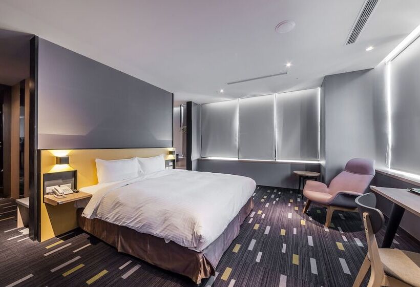 هتل Walker  Taoyuan