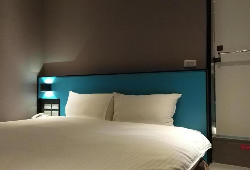 هتل Walker  Taoyuan