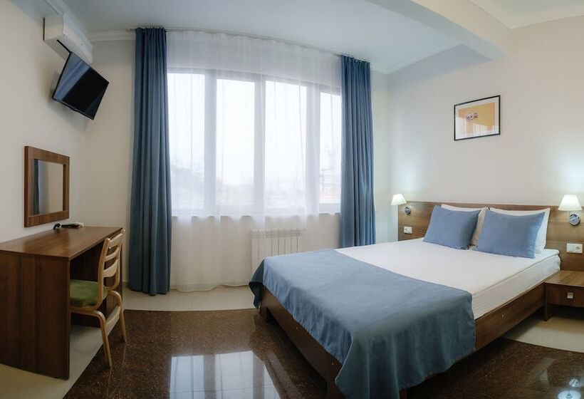 בית מלון כפרי Yuzhny