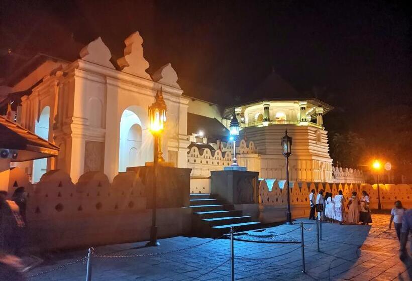 리조트 Kandy Cabana