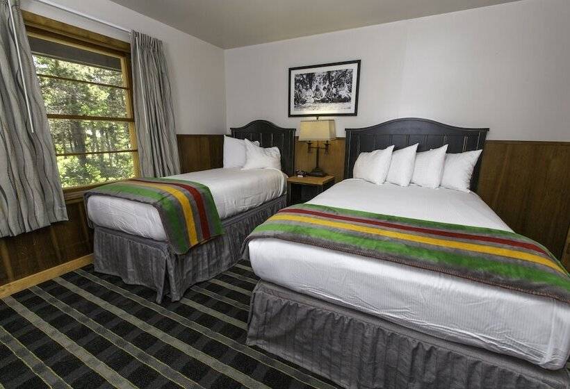 モーテル Swiftcurrent Motor Inn And Cabins   Inside The Park