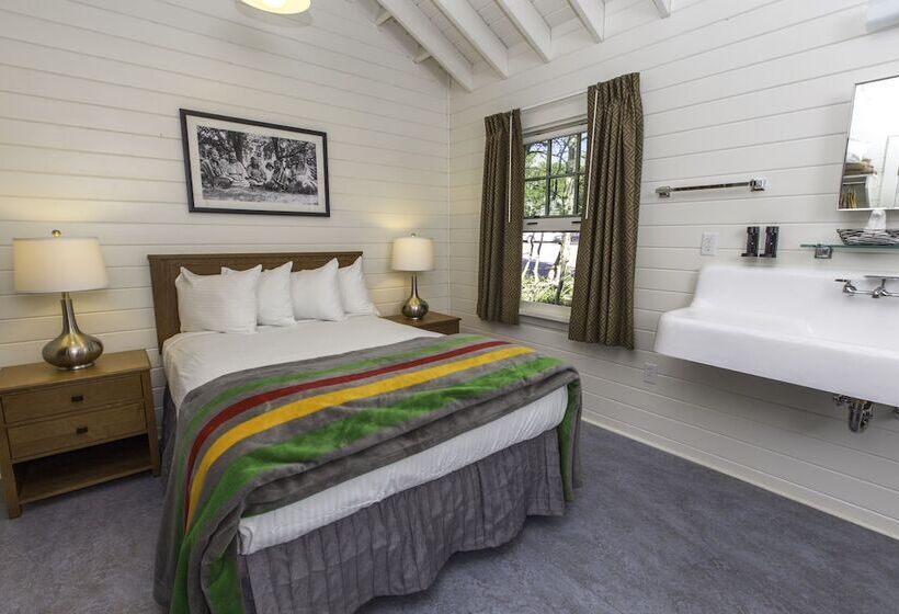 모텔 Swiftcurrent Motor Inn And Cabins   Inside The Park