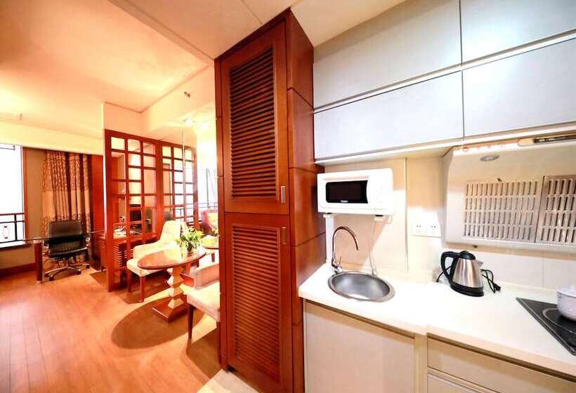 Nanchang Honggutan Taili Apartment