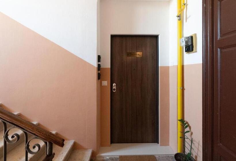 Пансион Aurora Rooms B&b Pula