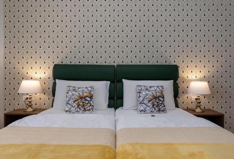 Пансион Aurora Rooms B&b Pula