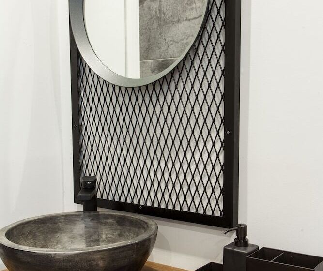 پانسیون Raise The Heraklion Project