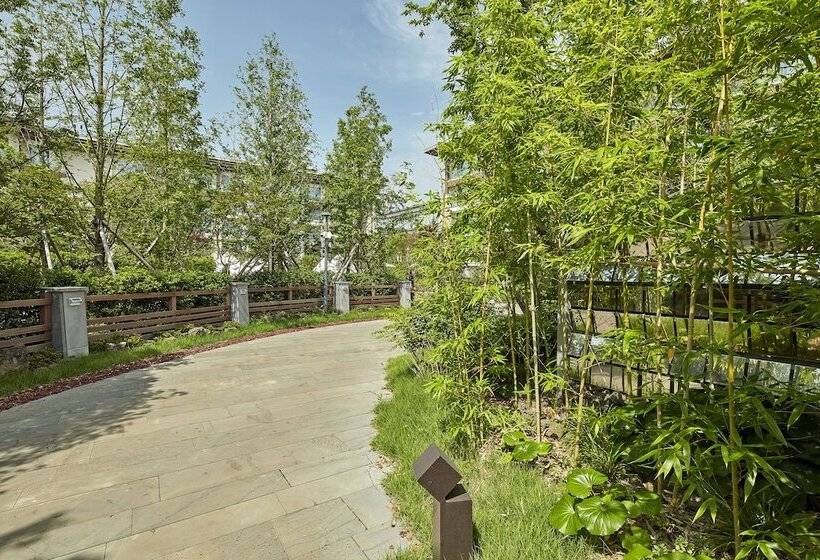 Shinhwa Jeju Shinhwa World Hotel & Resorts