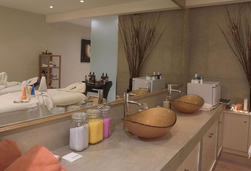 Akron Seascape Resort, A Member Of Brown Hotels