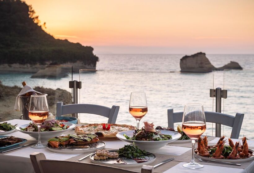 Akron Seascape Resort, A Member Of Brown Hotels