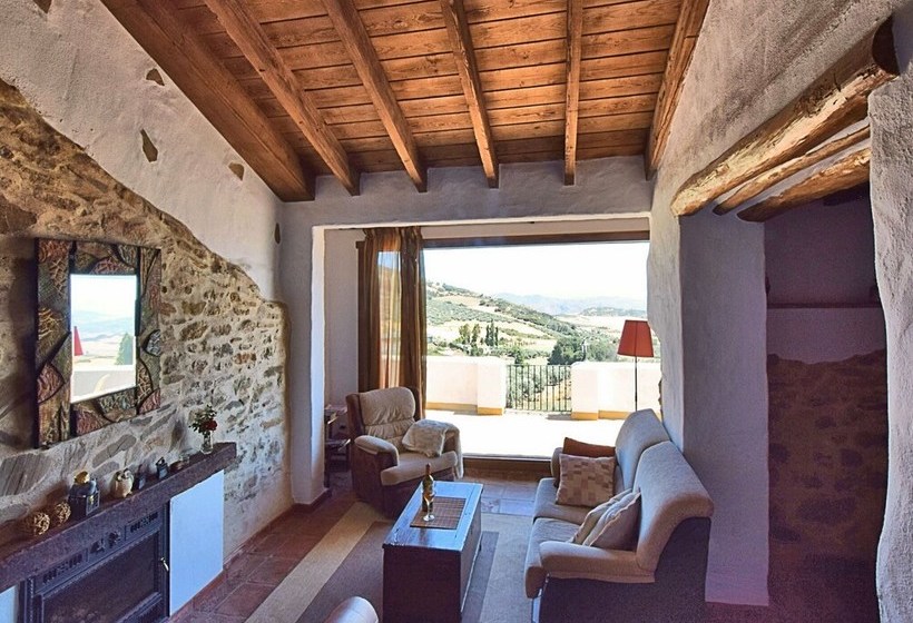 Authentic Country Home With Private Swimming Pool Near The Torcal De Antequera Nature Park