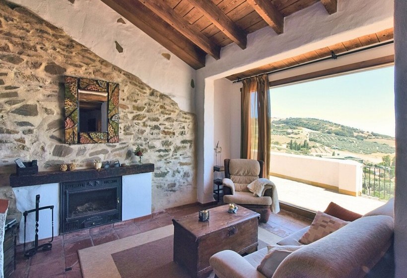 Authentic Country Home With Private Swimming Pool Near The Torcal De Antequera Nature Park