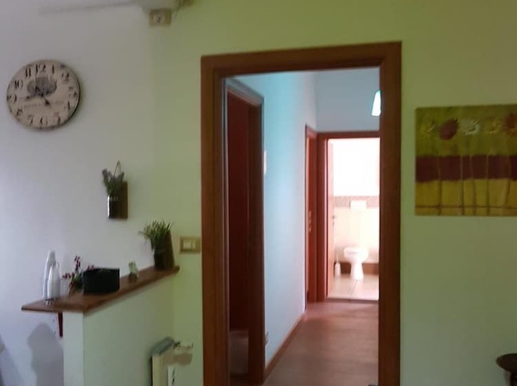 تختخواب و صبحانه Beb Domus Ubaldi