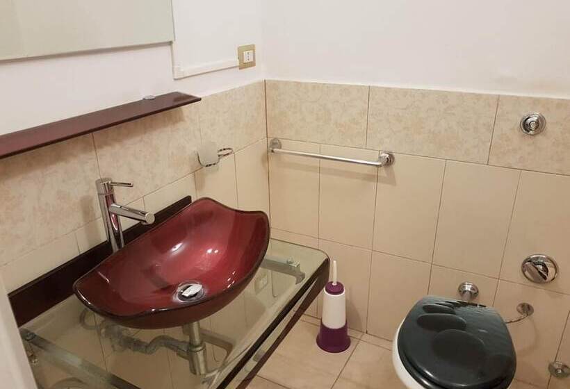 تختخواب و صبحانه Beb Domus Ubaldi