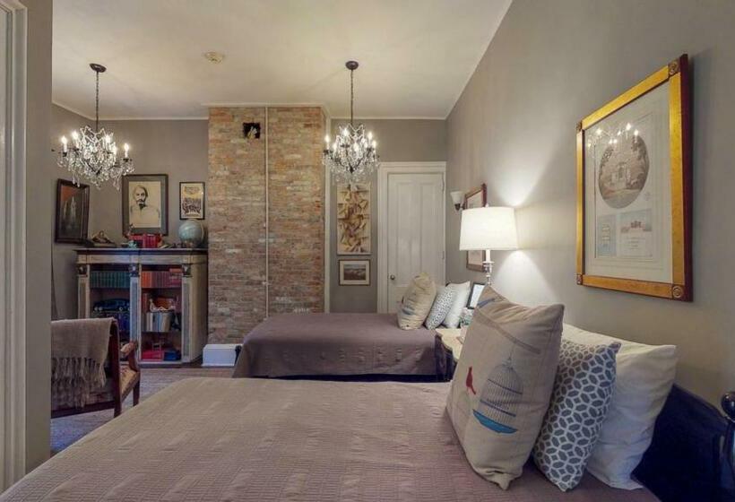 ベッドアンドブレックファースト Gardner Farm Inn