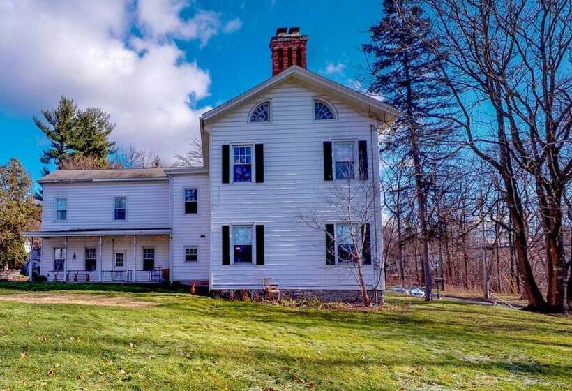 ベッドアンドブレックファースト Gardner Farm Inn