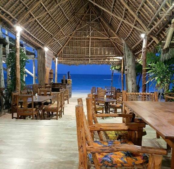 ベッドアンドブレックファースト Sunrise Lodge Zanzibar