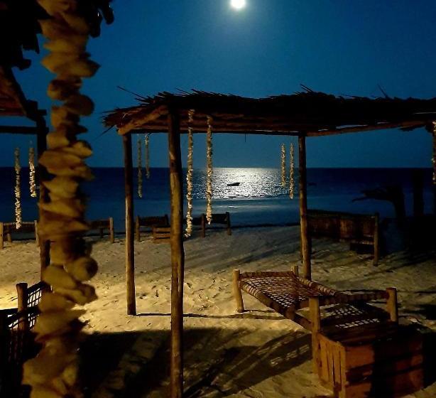 ベッドアンドブレックファースト Sunrise Lodge Zanzibar