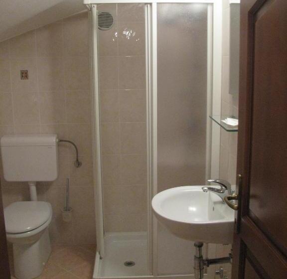 تختخواب و صبحانه Tourist Farm Petelin Durcik