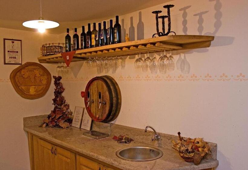 تختخواب و صبحانه Tourist Farm Petelin Durcik