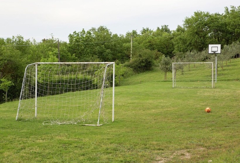 Chaming Farmhouse In Tuscany With Swimming Pool