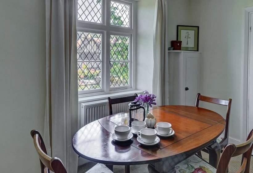 Cosy Cottage In Quiet Setting Nearby Magnificent Beaches Of Lynton