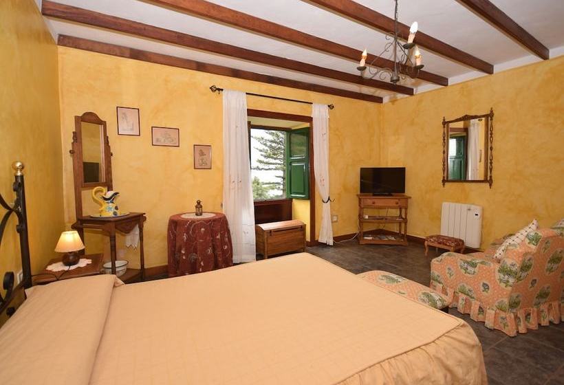 Cozy Cottage In Orotava With Swimming Pool