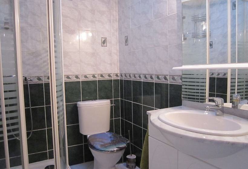 Cozy Cottage In Vairessurmarne With Garden