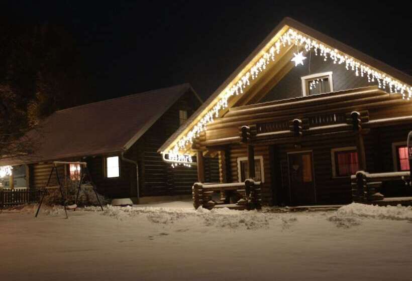 Graceful Holiday Home In Dankerode With Garden