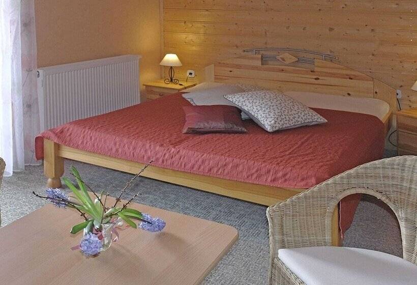 Graceful Holiday Home In Dankerode With Garden