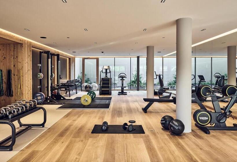 Falkensteiner Hotel Kronplatz, The Leading Hotels of The World