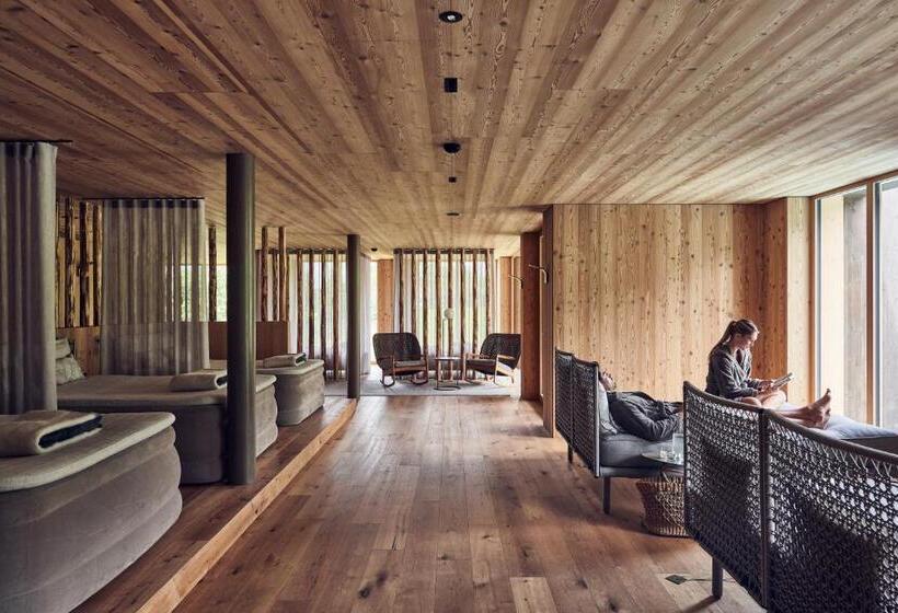 Falkensteiner Hotel Kronplatz, The Leading Hotels of The World