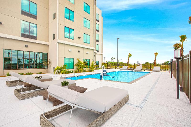 فندق Hilton Garden Inn Harlingen Convention Center