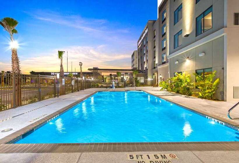 فندق Hilton Garden Inn Harlingen Convention Center