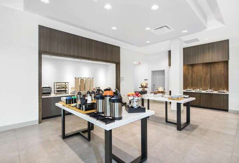 فندق Hilton Garden Inn Harlingen Convention Center