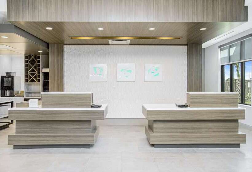 בית מלון כפרי Hilton Garden Inn Harlingen Convention Center