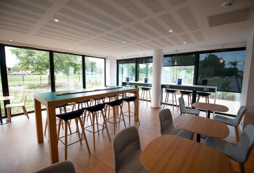 בית מלון כפרי Holiday Inn Express Arcachon La Teste, An Ihg