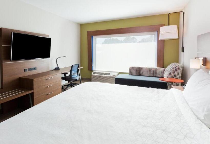 فندق Holiday Inn Express & Suites   Fayetteville, An Ihg