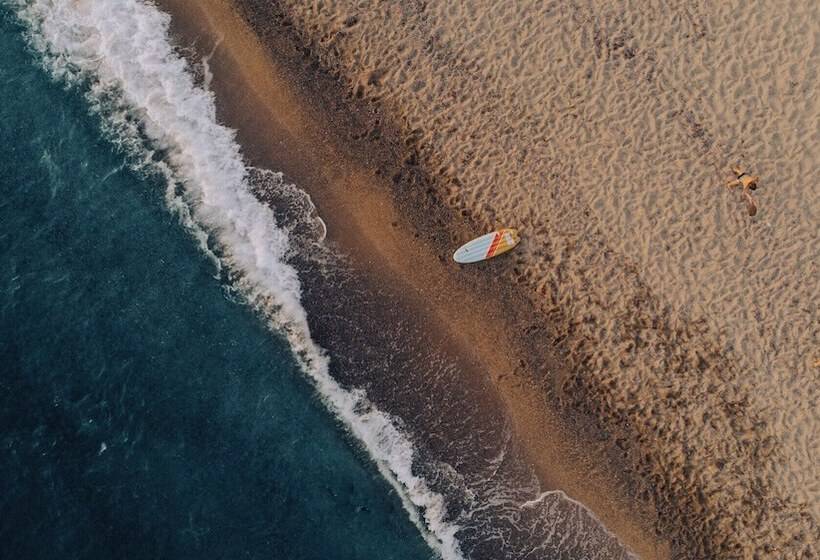 Отель Hooga Feel The Cosiness