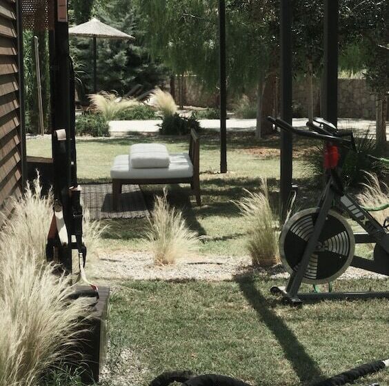 Отель Hooga Feel The Cosiness