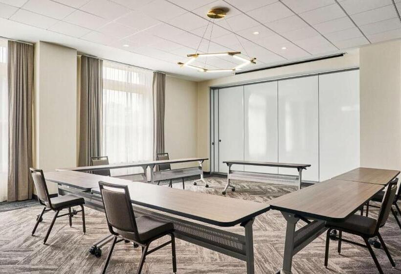 فندق Hyatt Place Chicago Medical/university District