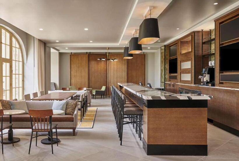 فندق Hyatt Place Chicago Medical/university District