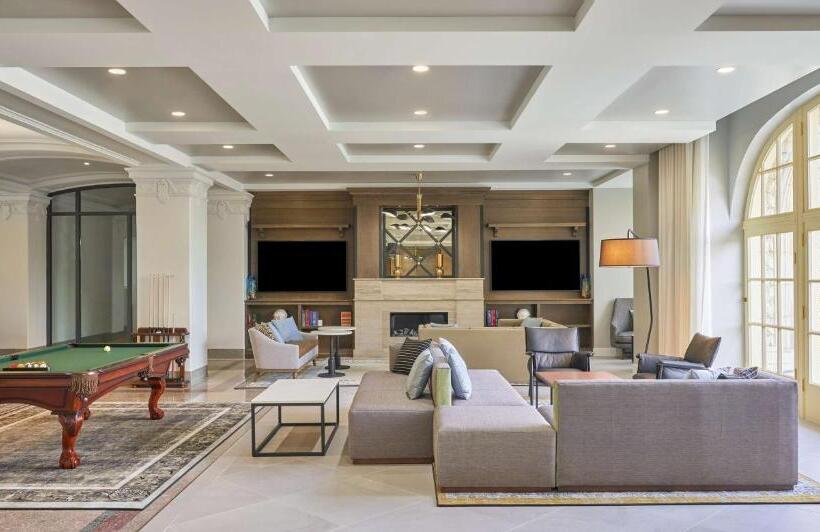 فندق Hyatt Place Chicago Medical/university District