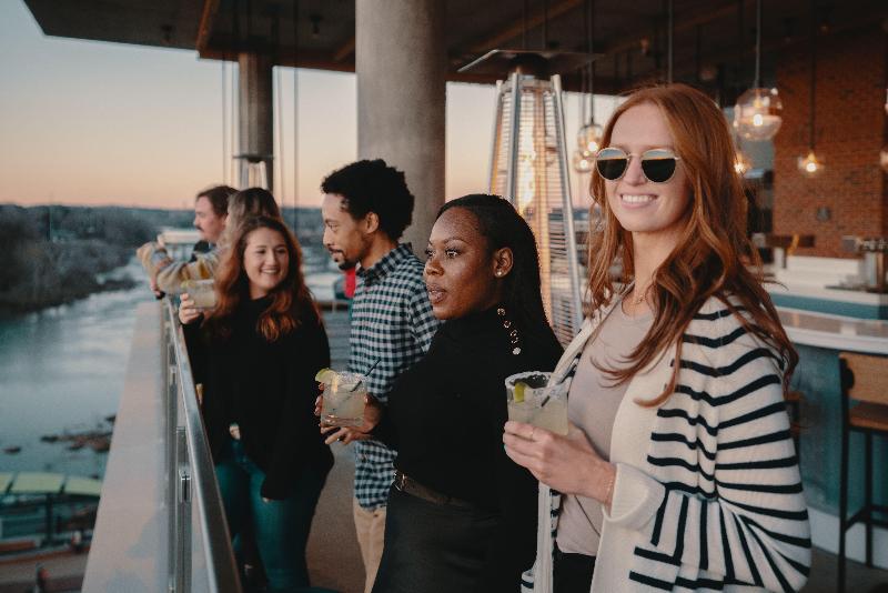 ホテル Indigo   Columbus At Riverfront Place, An Ihg