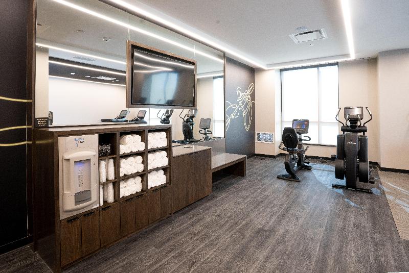 ホテル Indigo   Columbus At Riverfront Place, An Ihg