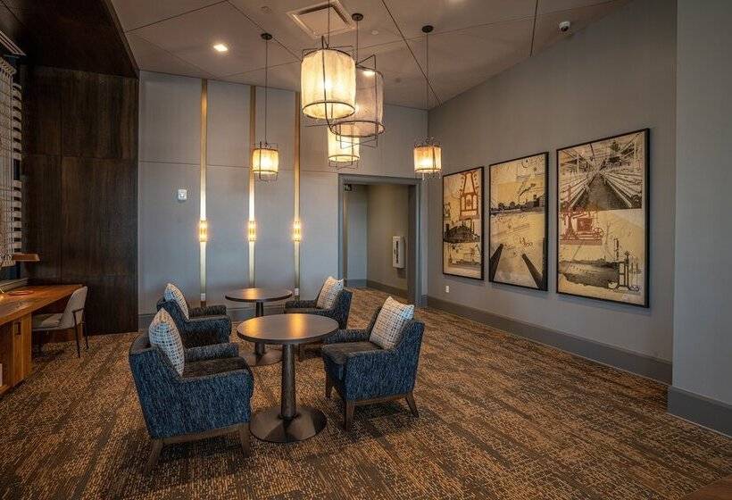 ホテル Indigo   Columbus At Riverfront Place, An Ihg