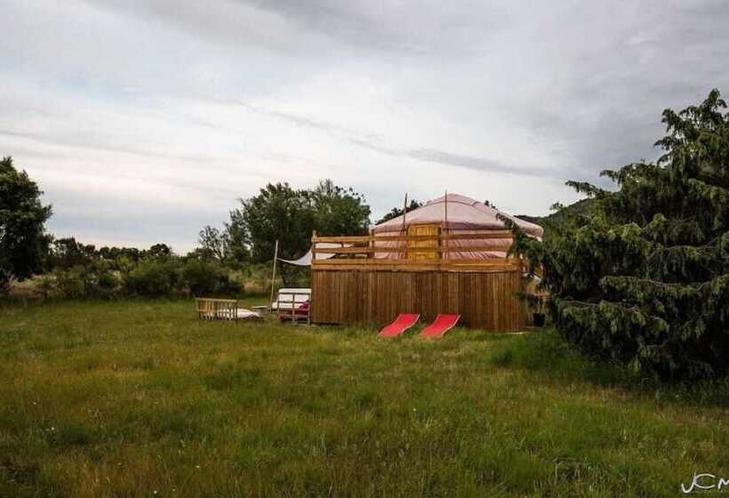 בית מלון כפרי Le Mas Cabanids